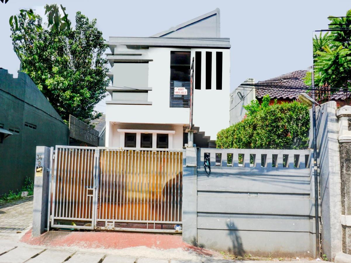 Oyo 90438 Mampang 34 Residence جاكرتا المظهر الخارجي الصورة